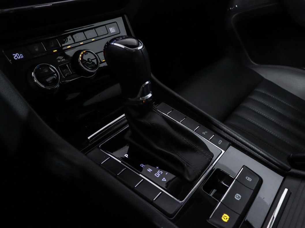 Skoda Superb Style 2.0 DSG, 2019 фото 19