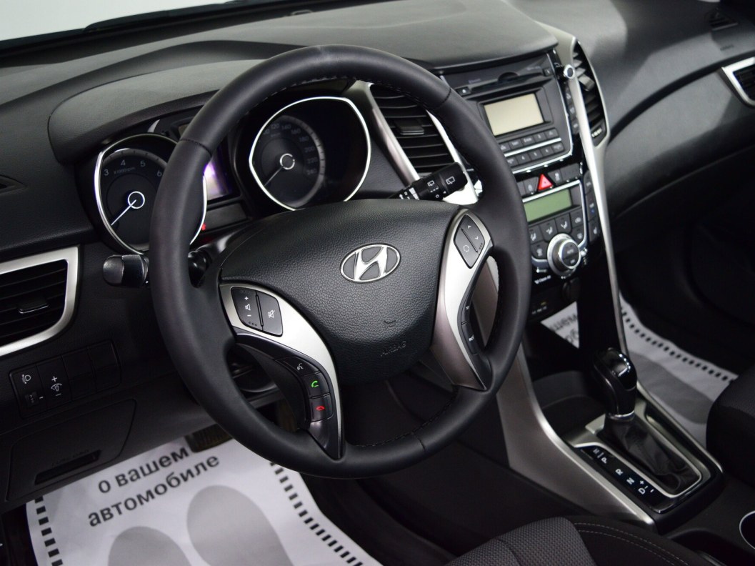 Hyundai i30 Comfort 1.6 АКПП, 2012 фото 15