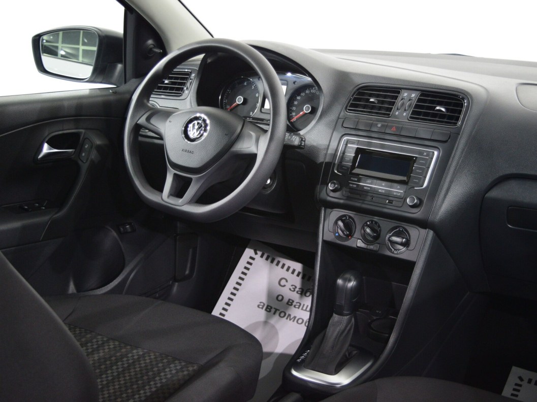 Volkswagen Polo Comfortline 1.6 АКПП, 2019 фото 18