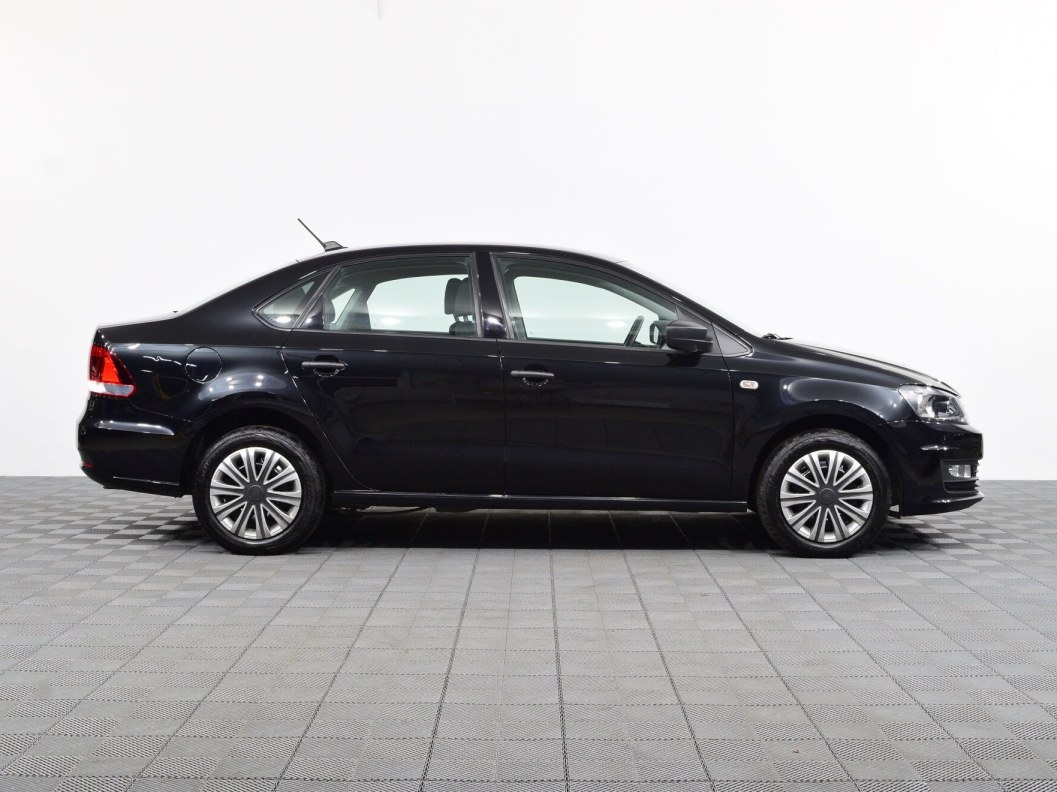 Volkswagen Polo Comfortline 1.6 АКПП, 2017 фото 4
