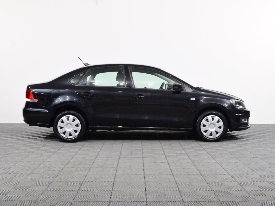 Volkswagen Polo Comfortline 1.6 АКПП, 2018 фото 4