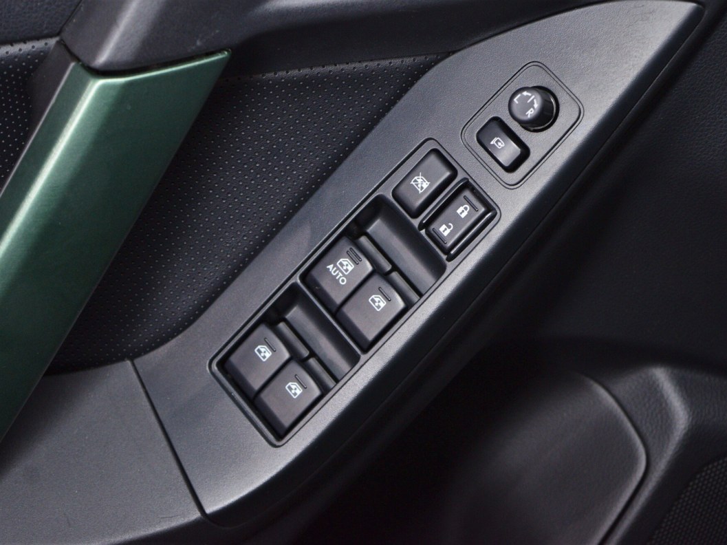Subaru Forester GR 2.5 , 2013 фото 15
