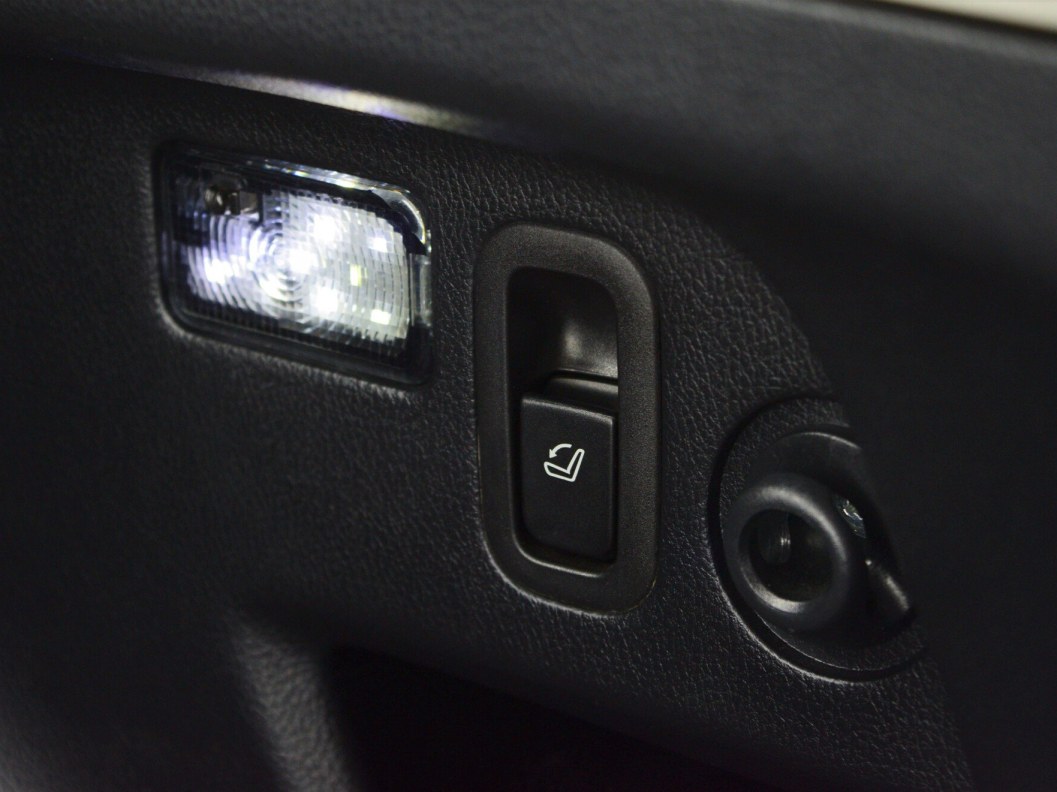 Subaru Forester GR 2.5 , 2013 фото 23