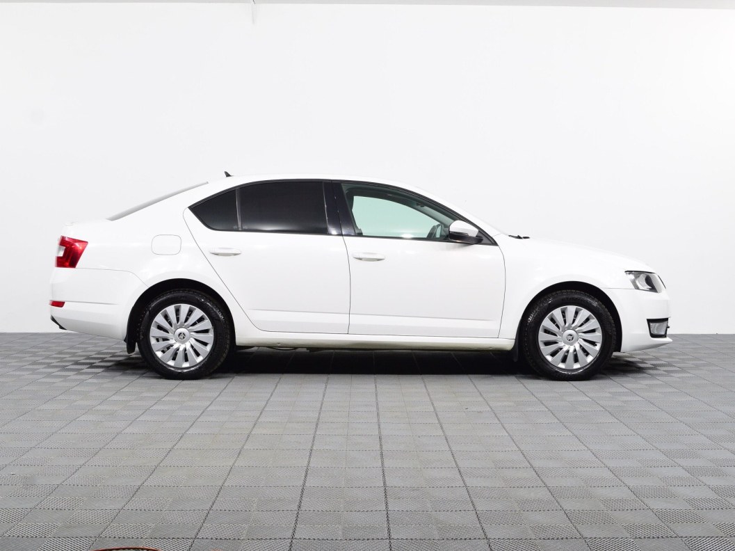 Skoda Octavia Ambition 1.8 DSG, 2015 фото 4