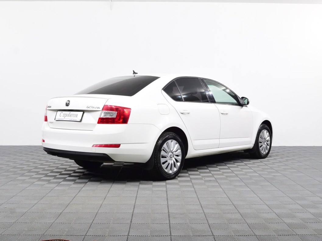 Skoda Octavia Ambition 1.8 DSG, 2015 фото 6