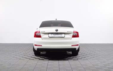 Skoda Octavia Ambition 1.8 DSG, 2015 превью 7