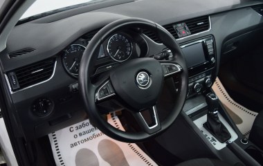 Skoda Octavia Ambition 1.8 DSG, 2015 превью 14