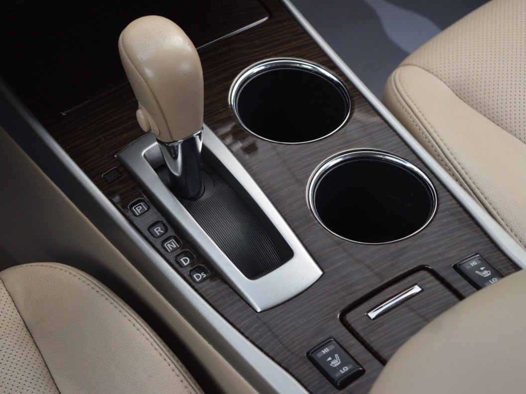 Nissan Teana Luxury 2.5 , 2014 фото 18