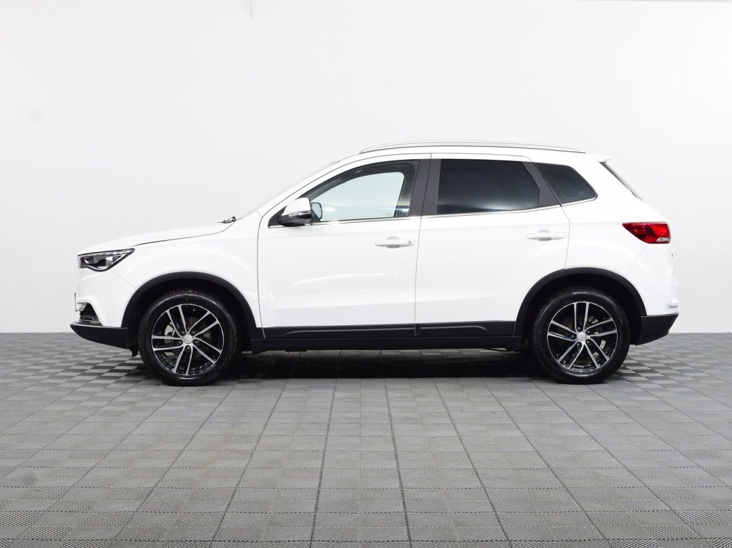 FAW Besturn X40 Luxury 1.6 АКПП, 2020 фото 5