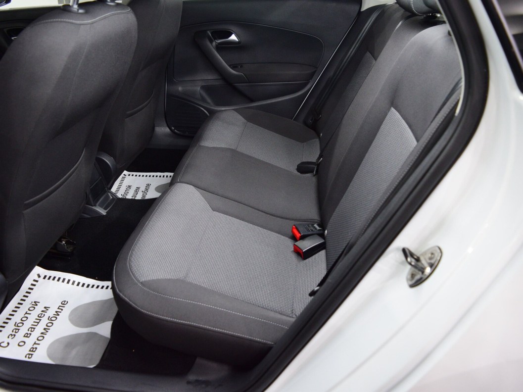 Volkswagen Polo Comfortline 1.6 АКПП, 2018 фото 13