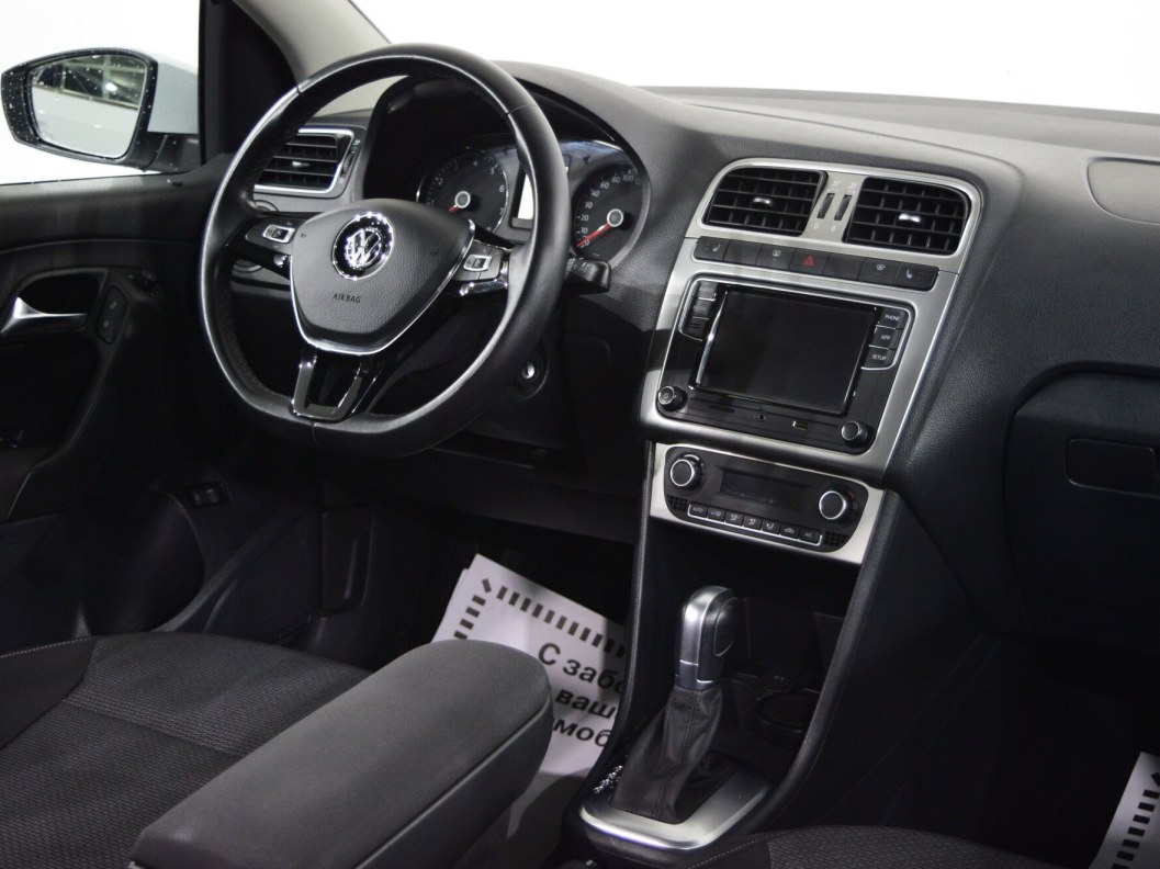 Volkswagen Polo Comfortline 1.6 АКПП, 2018 фото 18