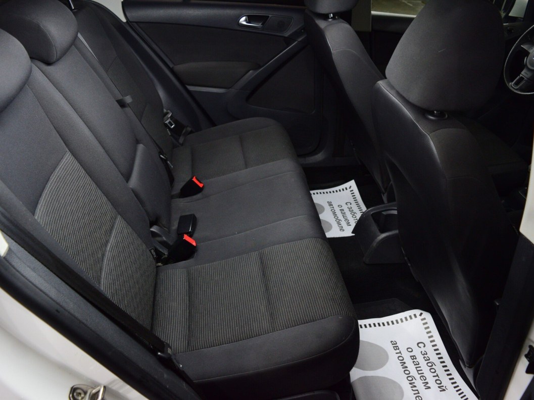Volkswagen Tiguan CLUB 2.0 АКПП, 2012 фото 12