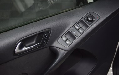 Volkswagen Tiguan CLUB 2.0 АКПП, 2012 превью 14