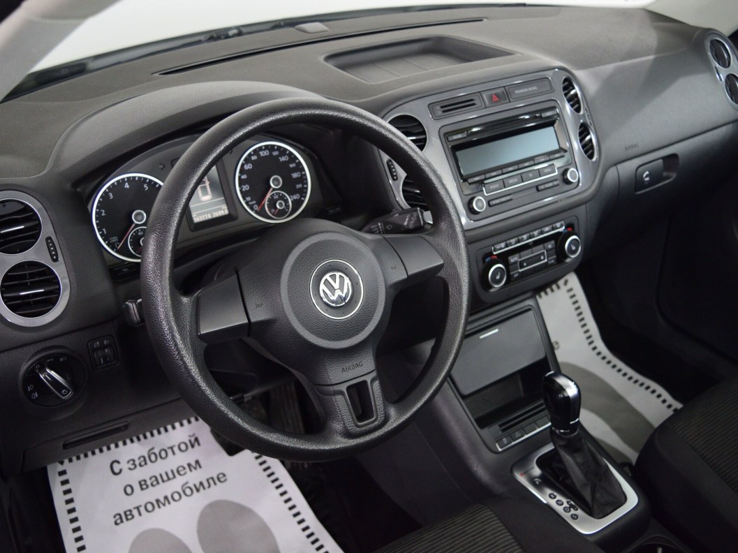 Volkswagen Tiguan CLUB 2.0 АКПП, 2012 фото 15