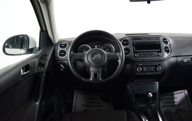 Volkswagen Tiguan CLUB 2.0 АКПП, 2012 превью 16