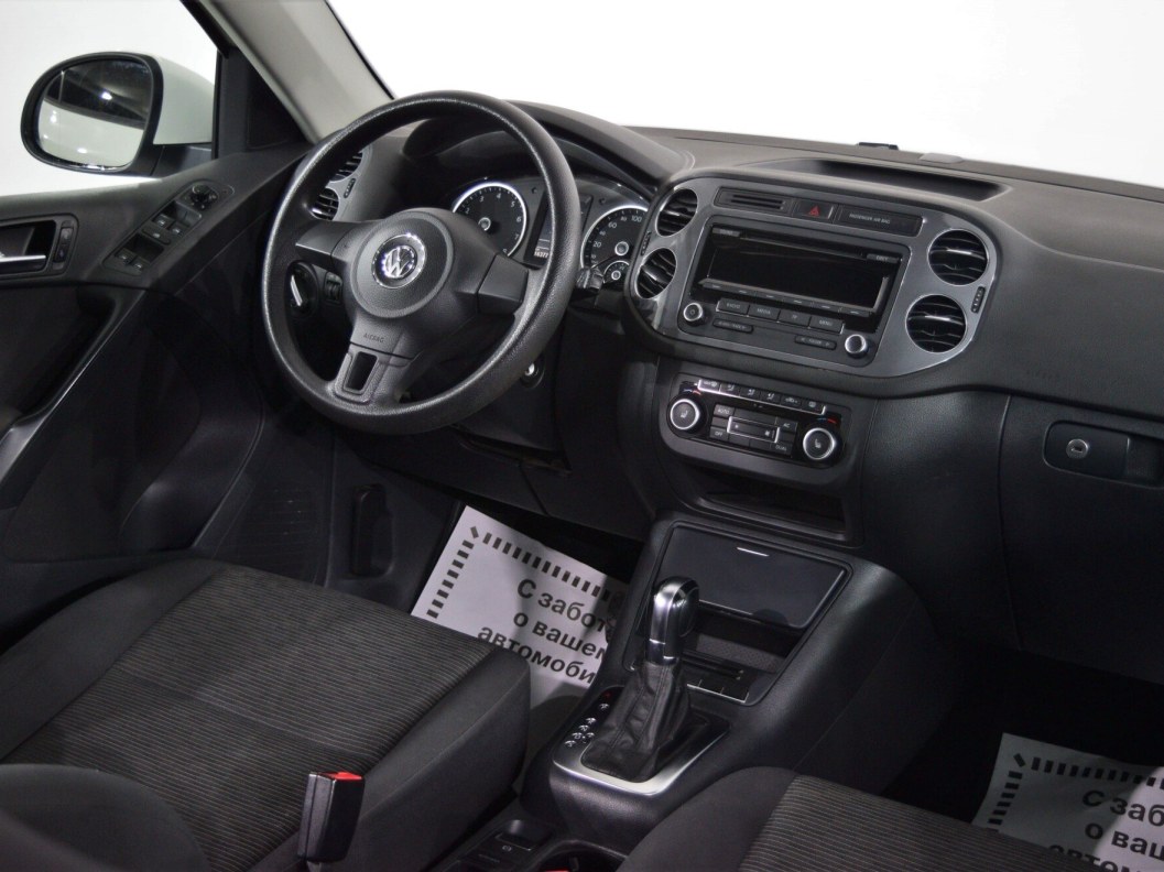 Volkswagen Tiguan CLUB 2.0 АКПП, 2012 фото 19