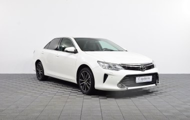 Toyota Camry Элеганс Плюс
