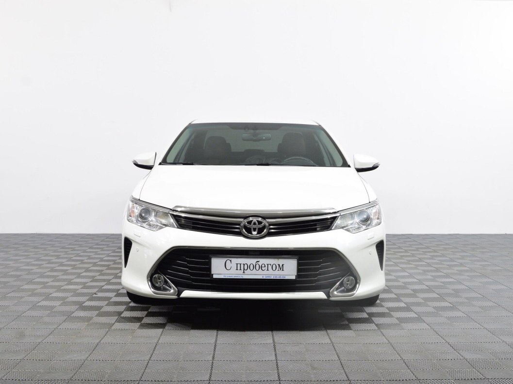 Toyota Camry Элеганс Плюс 2.5 АКПП, 2017 фото 2