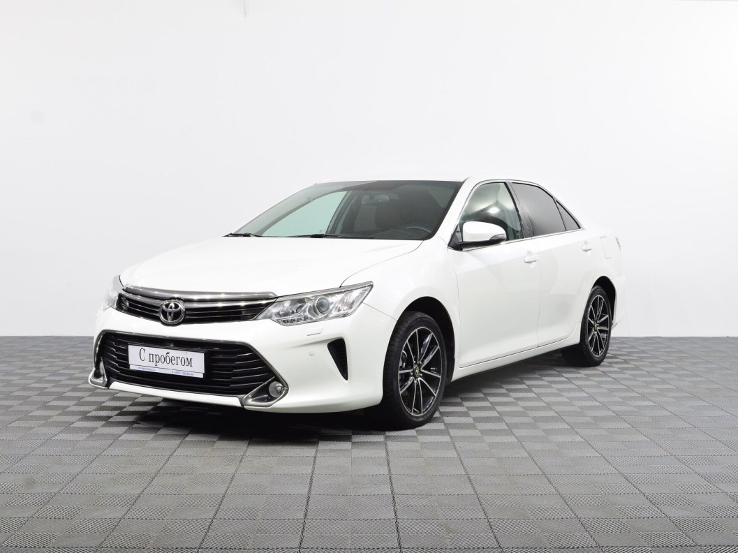 Toyota Camry Элеганс Плюс 2.5 АКПП, 2017 фото 3