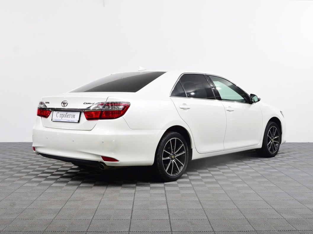 Toyota Camry Элеганс Плюс 2.5 АКПП, 2017 фото 6