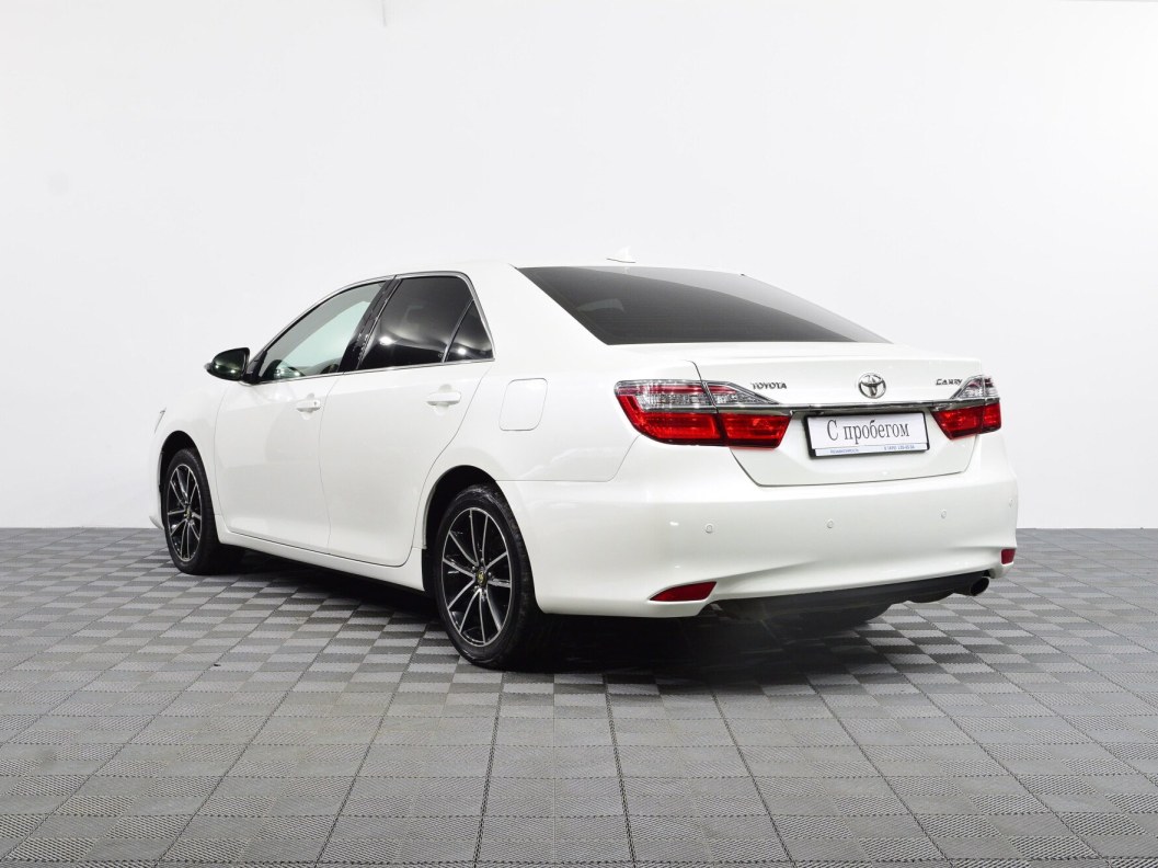 Toyota Camry Элеганс Плюс 2.5 АКПП, 2017 фото 8