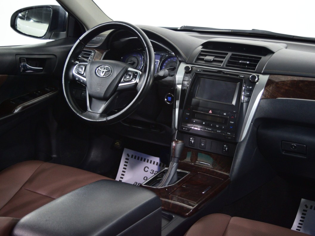 Toyota Camry Элеганс Плюс 2.5 АКПП, 2017 фото 20