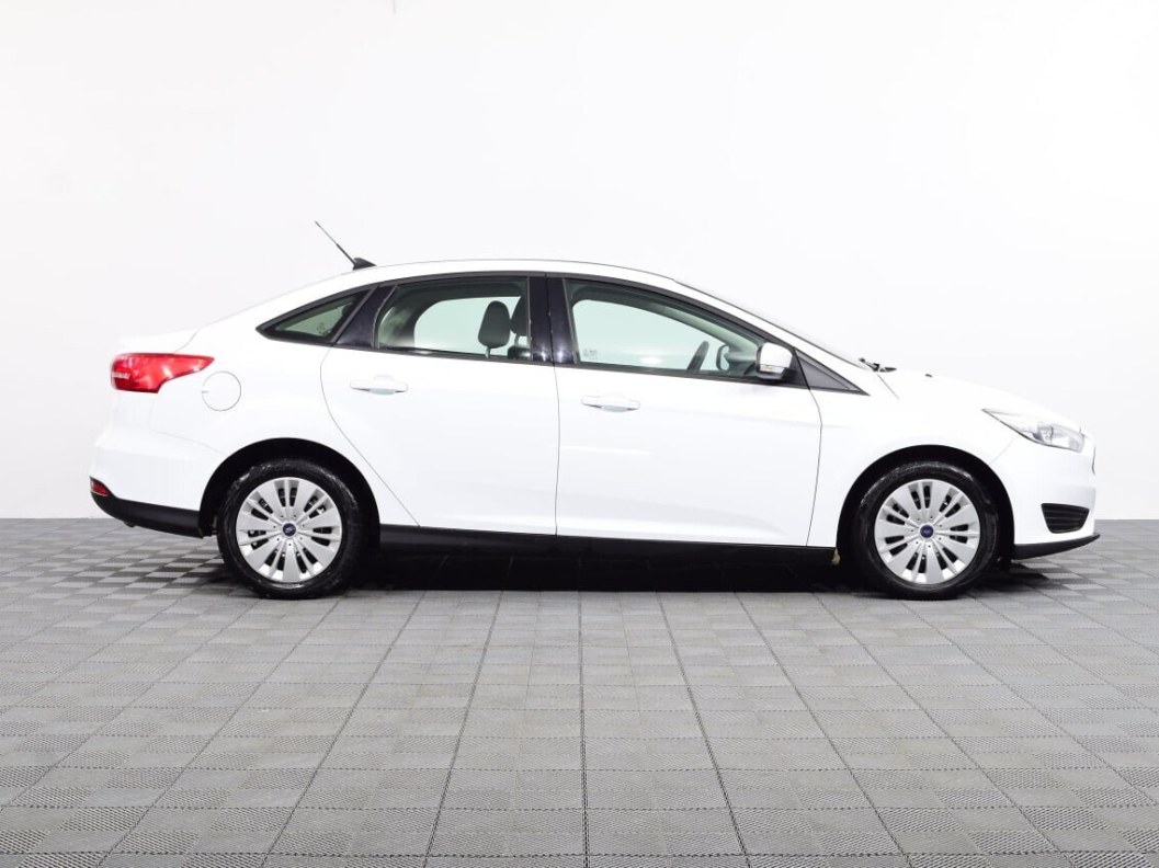 Ford Focus Trend 1.6 , 2018 фото 4
