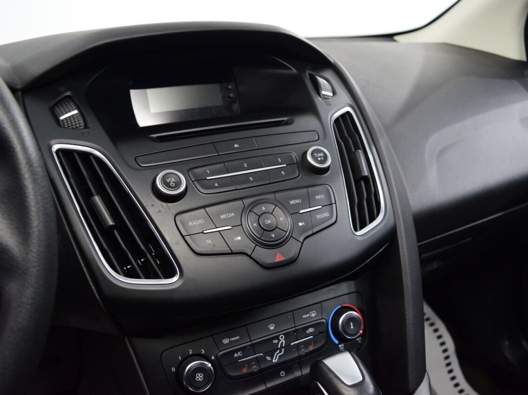 Ford Focus Trend 1.6 , 2018 фото 16