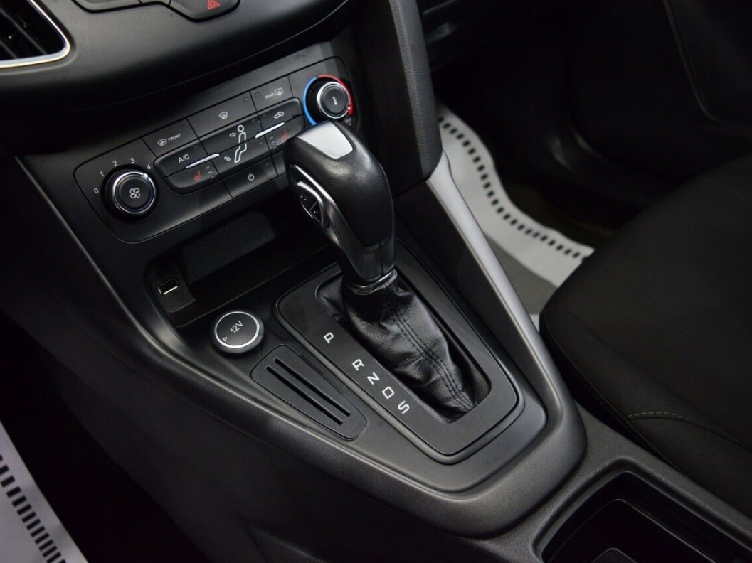 Ford Focus Trend 1.6 , 2018 фото 17