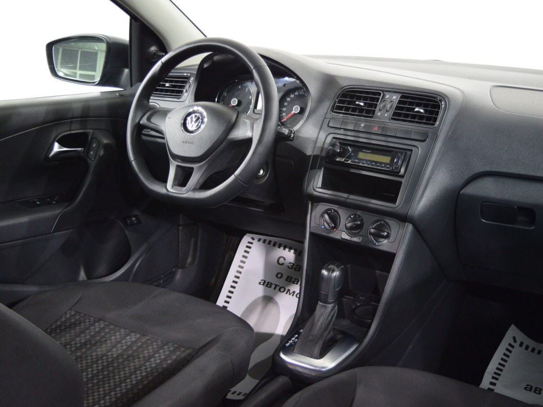 Volkswagen Polo Comfortline 1.6 АКПП, 2018 фото 18