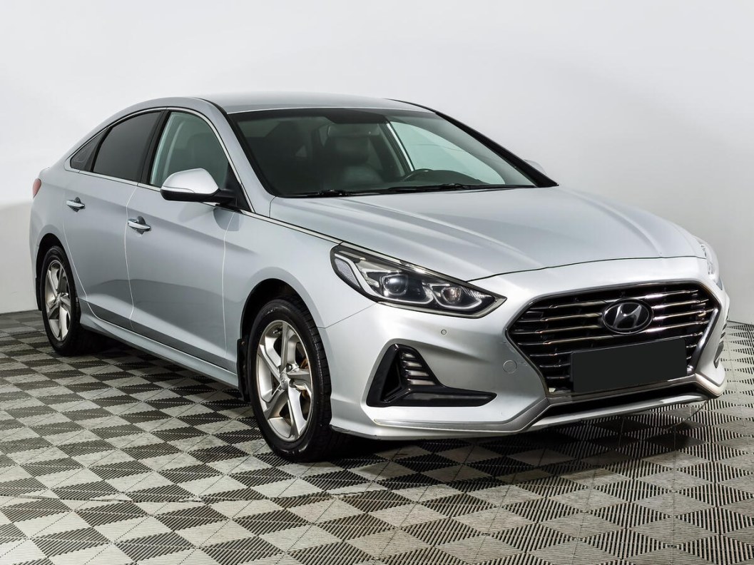 Hyundai Sonata Lifestyle 2.0 АКПП, 2019 фото 1