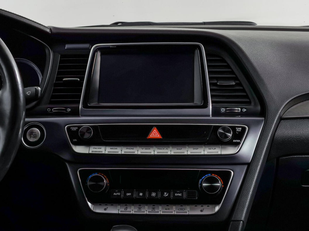 Hyundai Sonata Lifestyle 2.0 АКПП, 2019 фото 12