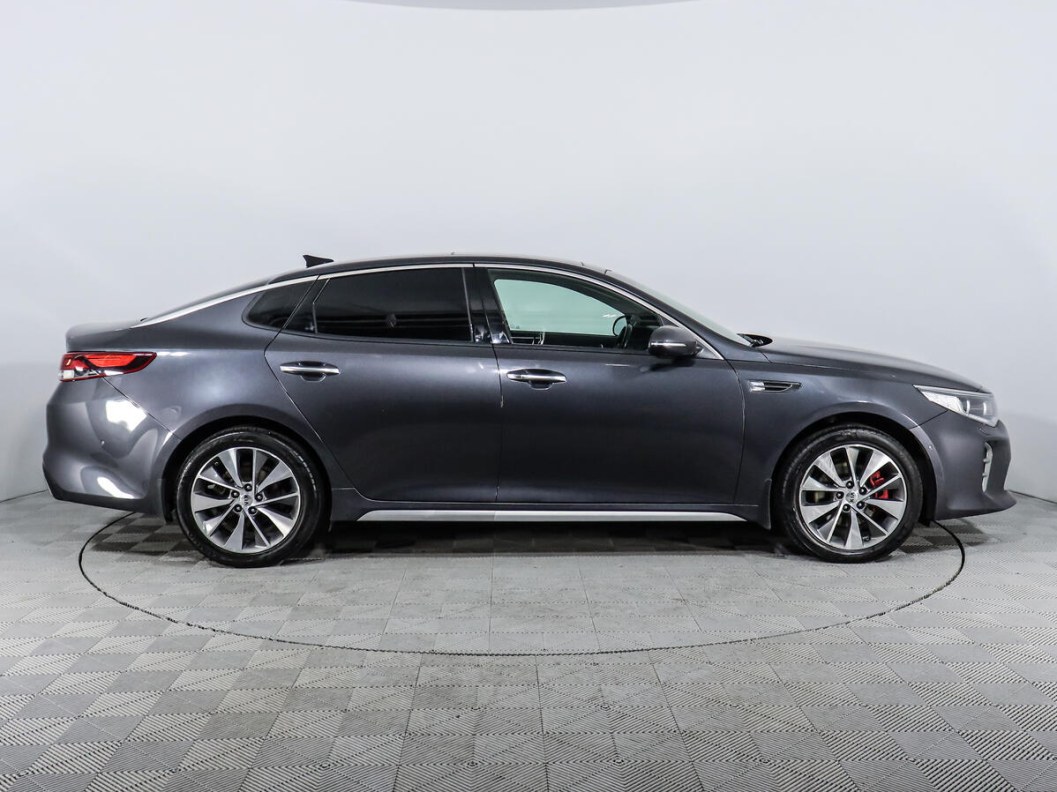 Kia Optima GT-line 2.4 АКПП, 2018 фото 4
