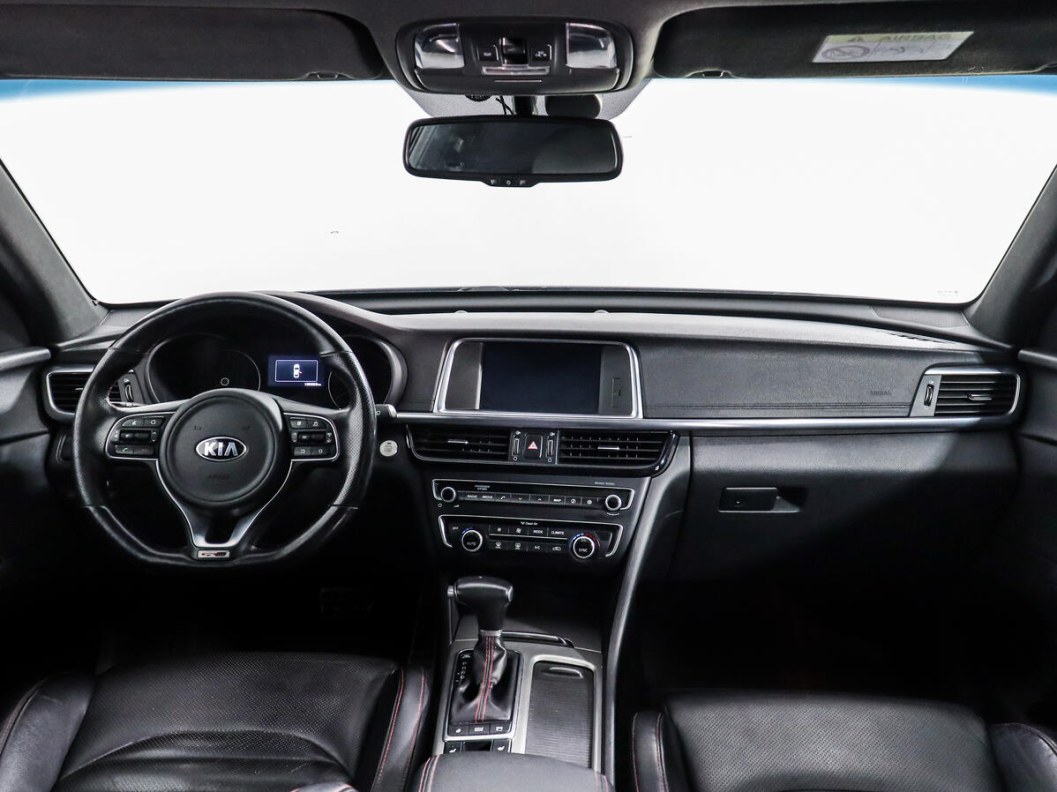 Kia Optima GT-line 2.4 АКПП, 2018 фото 10