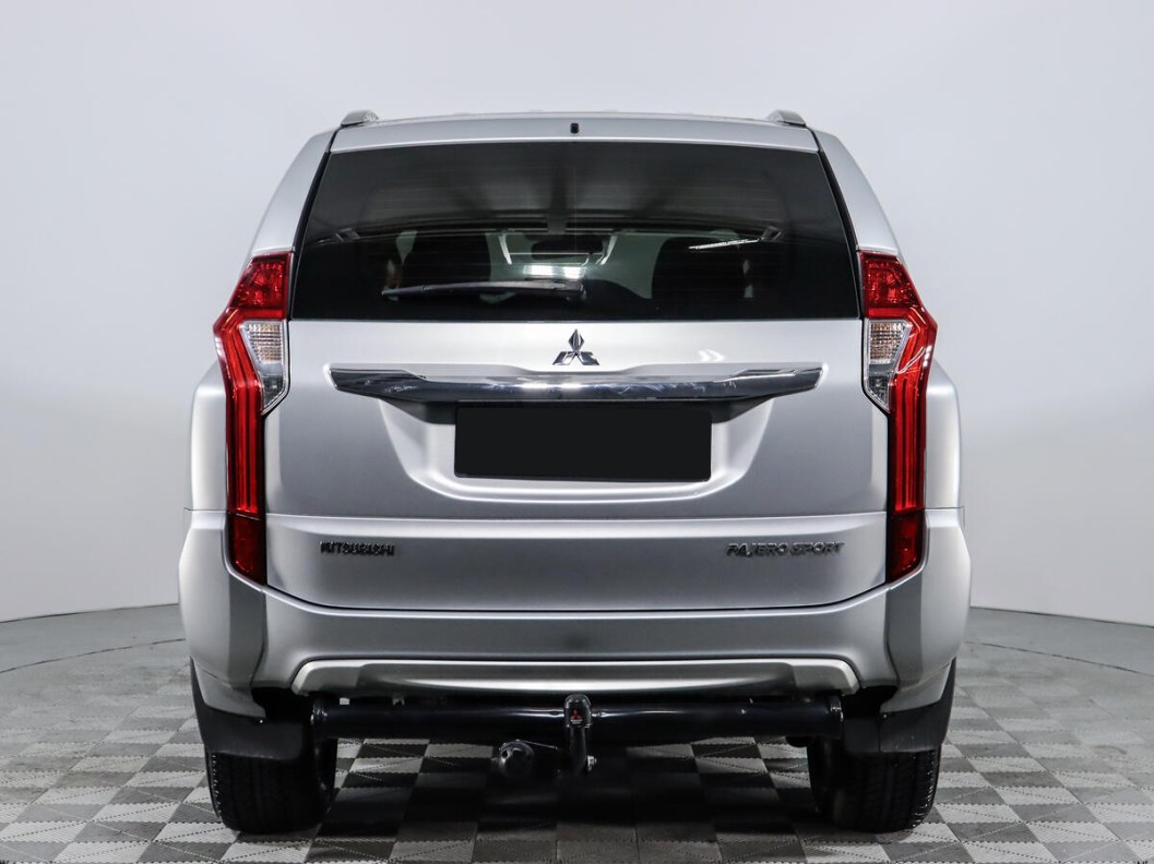 Mitsubishi Pajero Sport Intense S92 2.4 АКПП, 2018 фото 7