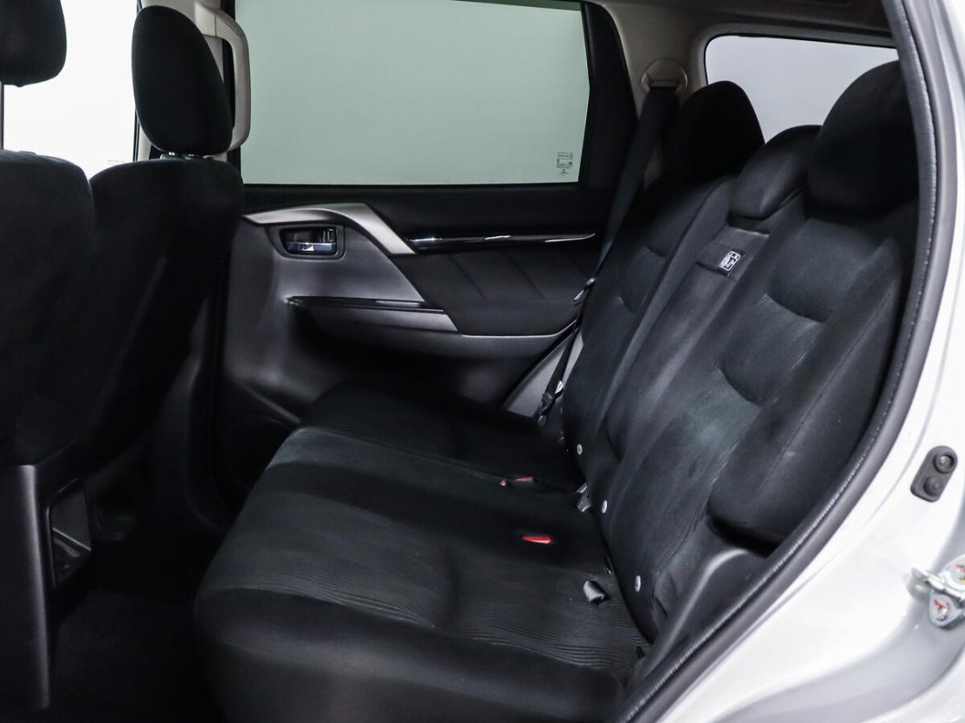 Mitsubishi Pajero Sport Intense S92 2.4 АКПП, 2018 фото 12