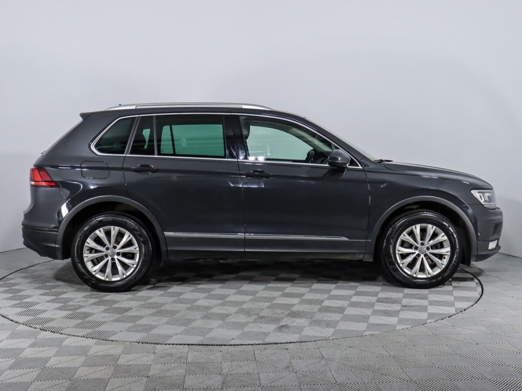 Volkswagen Tiguan Comfortline 1.4 DSG, 2018 фото 4
