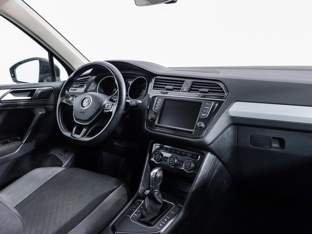 Volkswagen Tiguan Comfortline 1.4 DSG, 2018 фото 12