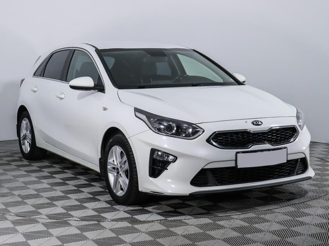 Kia Ceed Luxe 1.6 АКПП, 2019 фото 1