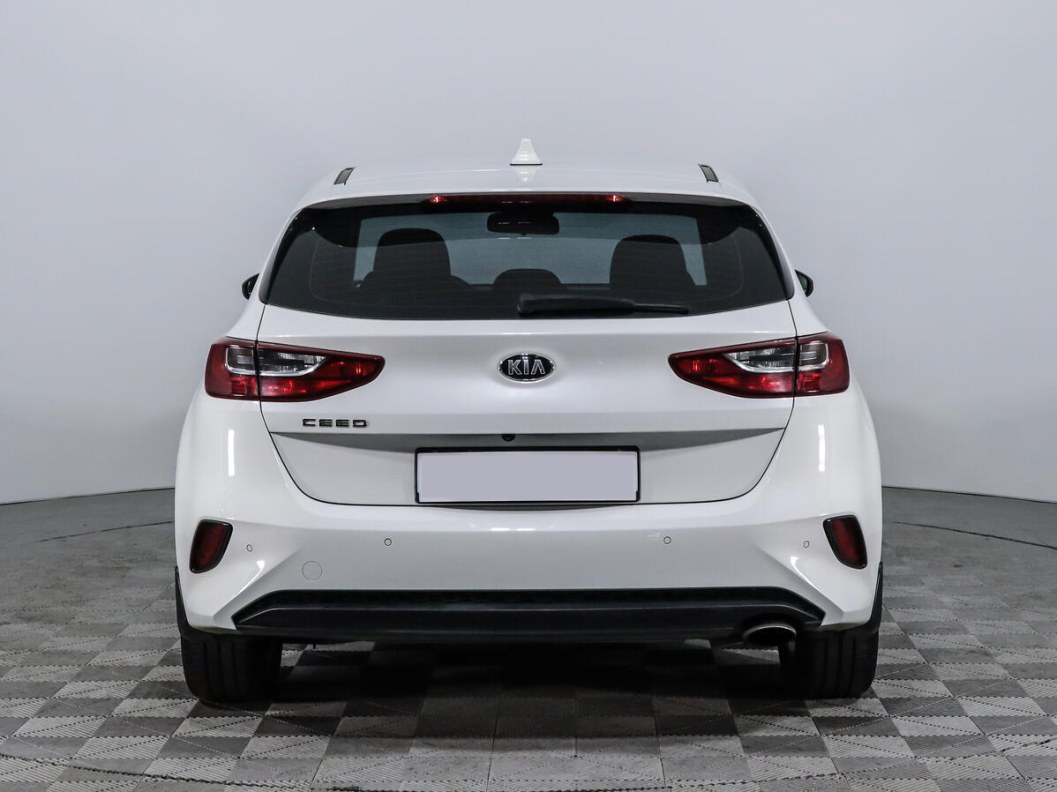Kia Ceed Luxe 1.6 АКПП, 2019 фото 7