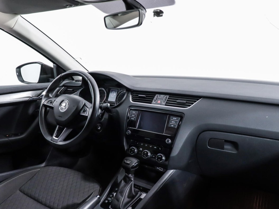 Skoda Octavia Style 1.4 DSG, 2019 фото 11