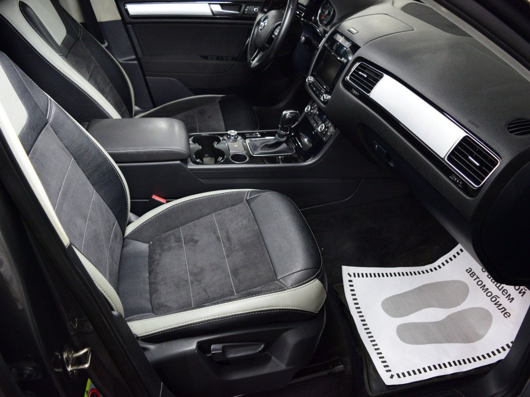 Volkswagen Touareg V6 TDI 3.0 , 2011 фото 11
