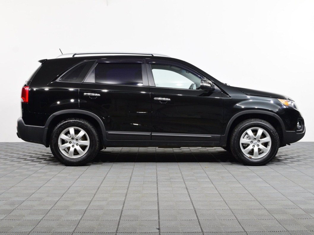 Kia Sorento Comfort 2.4 АКПП, 2011 фото 8