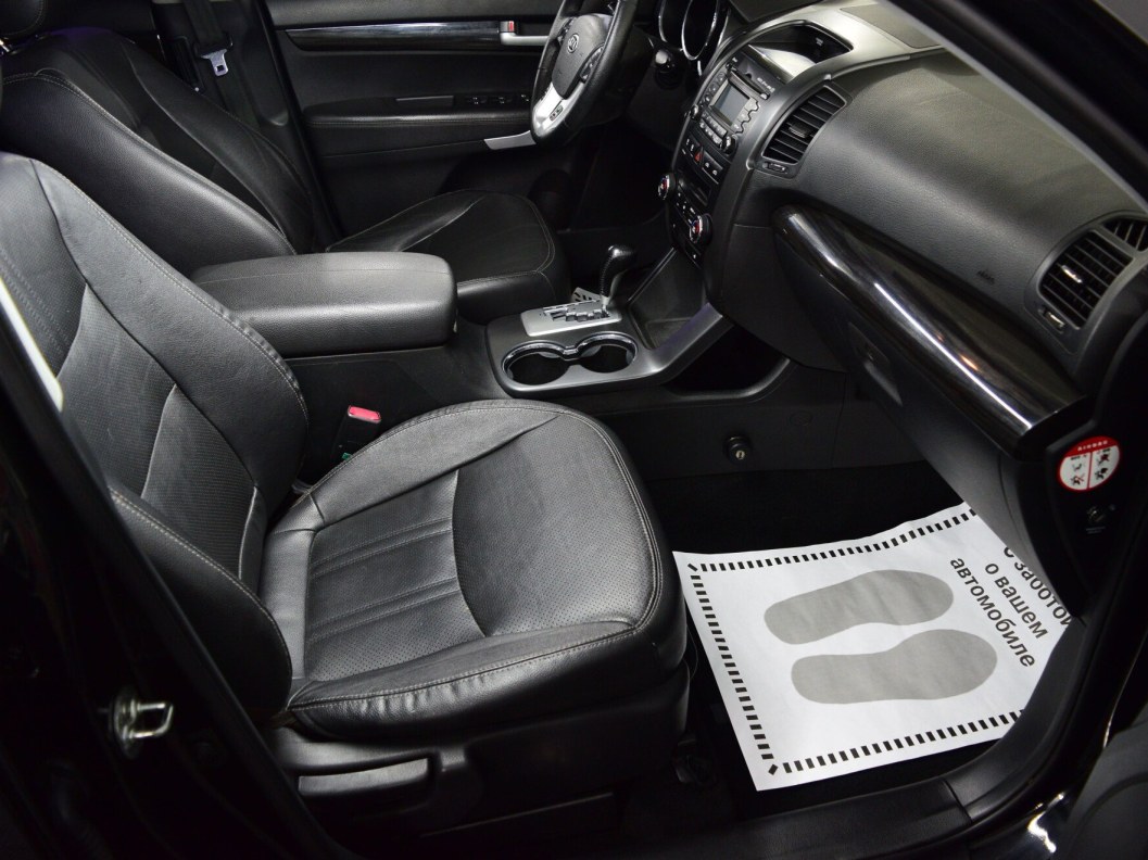 Kia Sorento Comfort 2.4 АКПП, 2011 фото 11