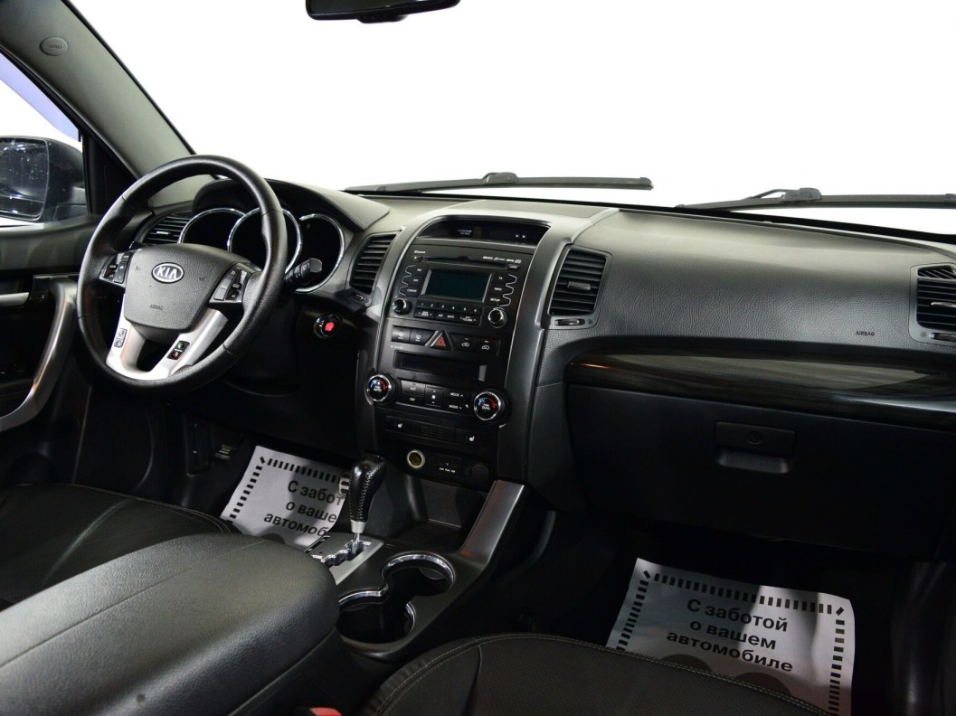 Kia Sorento Comfort 2.4 АКПП, 2011 фото 20