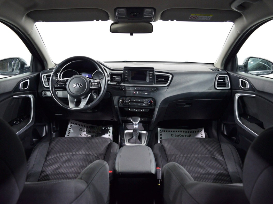 Kia Ceed Luxe 1.6 АКПП, 2019 фото 10