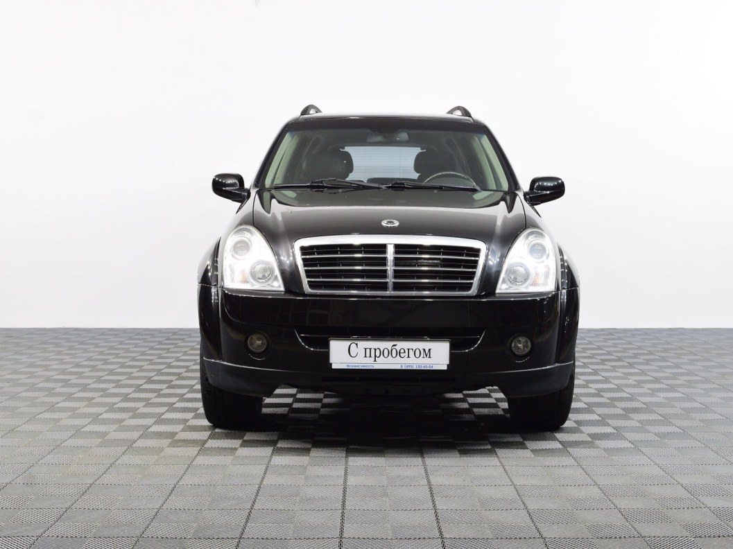 SsangYong Rexton Luxury Family 2.7 АКПП, 2011 фото 2