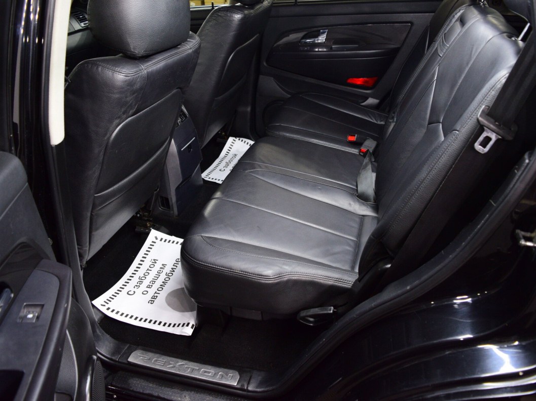 SsangYong Rexton Luxury Family 2.7 АКПП, 2011 фото 13