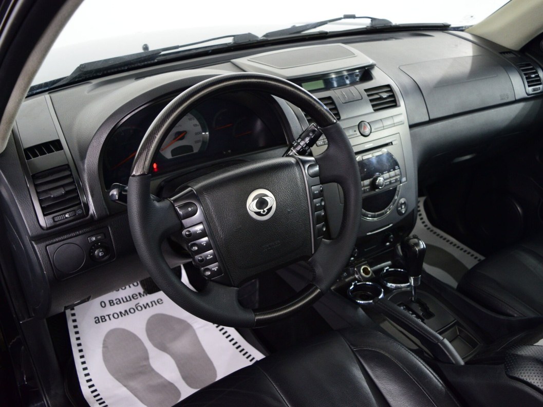 SsangYong Rexton Luxury Family 2.7 АКПП, 2011 фото 16