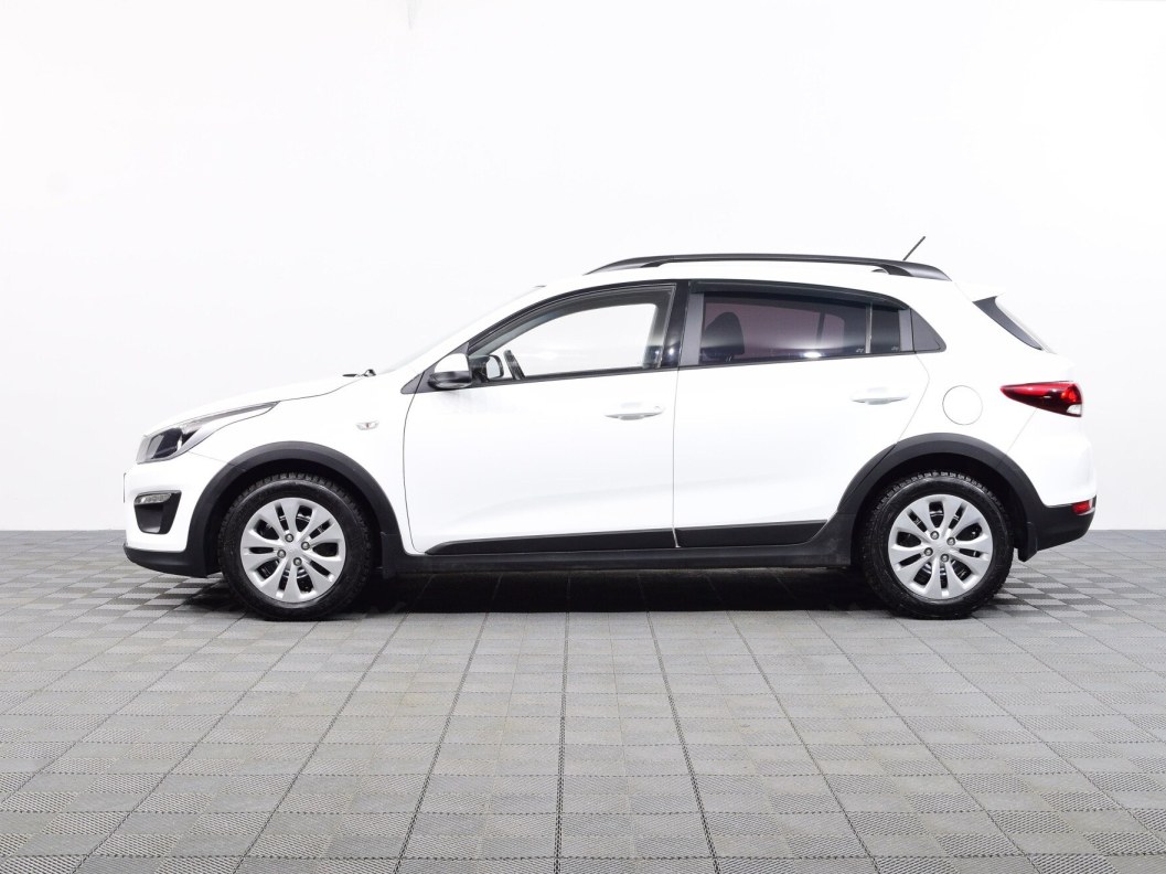Kia Rio Luxe 1.6 АКПП, 2018 фото 4